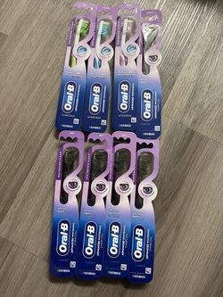 Oral B Manual Toothbrushes