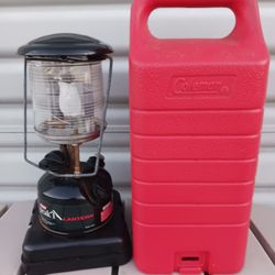 Vintage Coleman Peak1 Lantern 