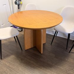 Solid Round Wood Table 