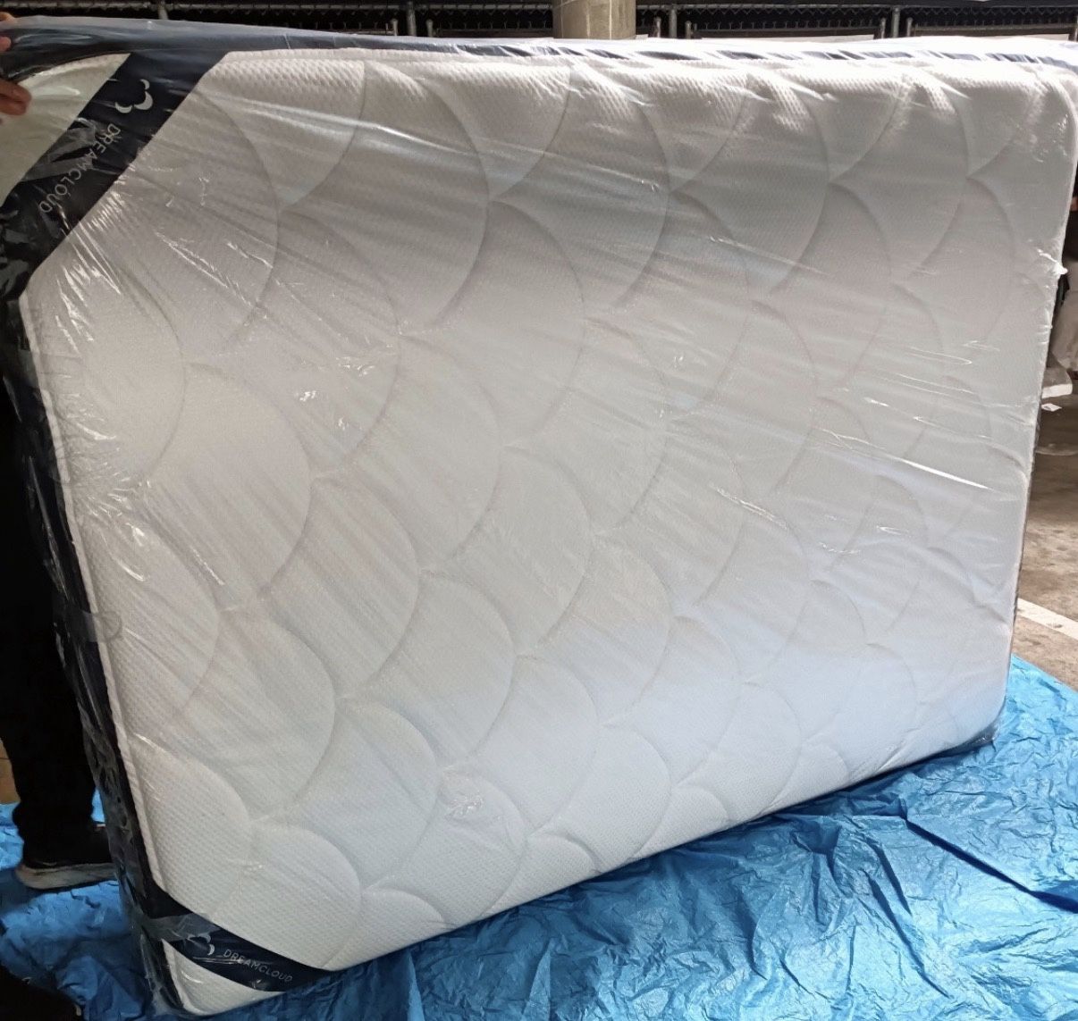 DreamCloud Memory Foam Mattress