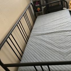 Bed-MUST SELL TODAY- make an offer