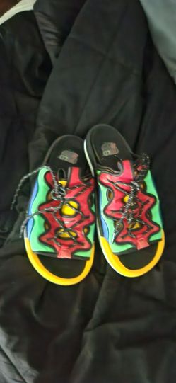sz 11 uno slides
