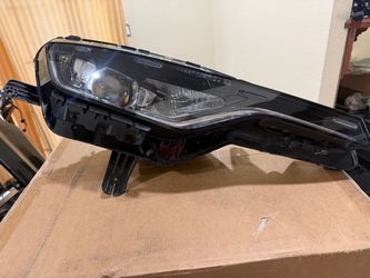 2019-2024 chevy camaro headlight