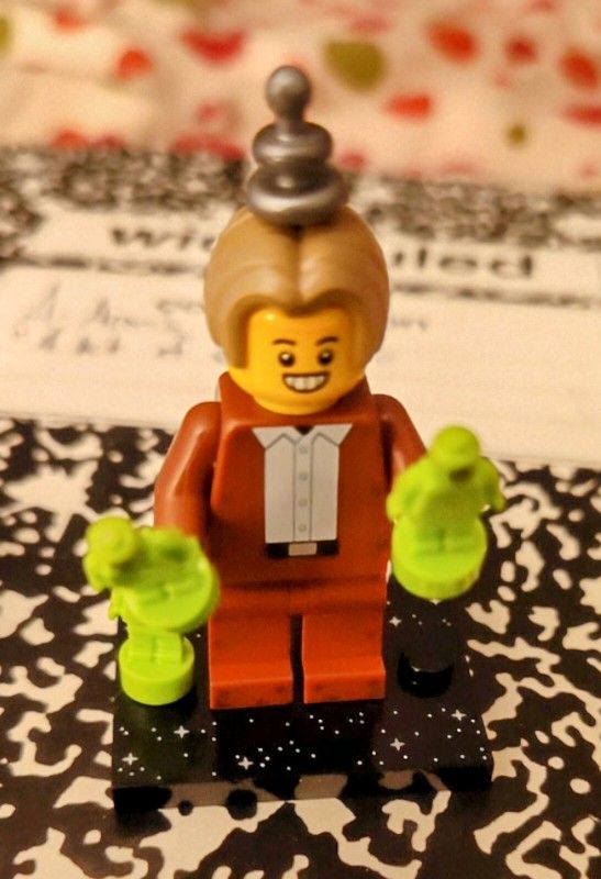 Lego Minifigure Series Brand New