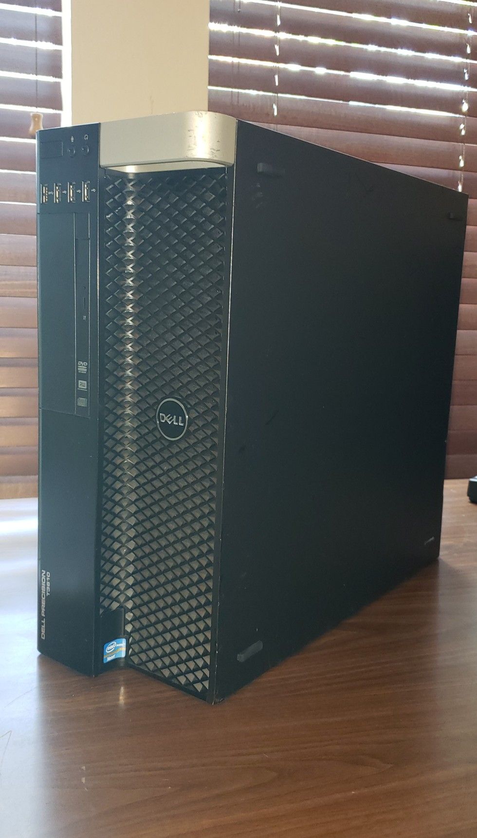 Gaming or Engineering Computer - Dell Precision T3610 - Xeon CPU - 16GB memory - 500GB SSD & 1TB HDD