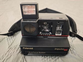 Polaroid Impulse SE Camera