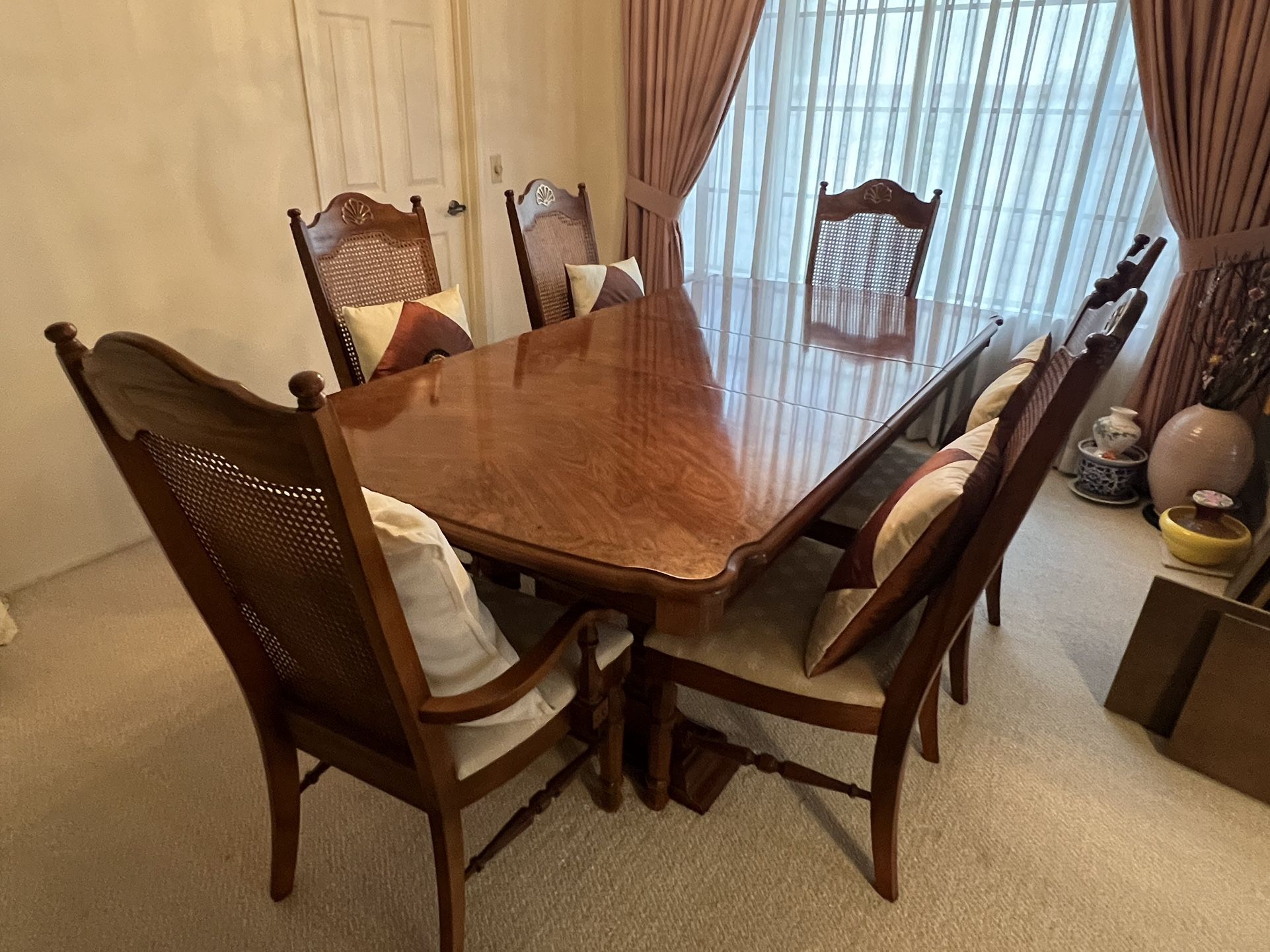 Dining Table With 6 Chairs