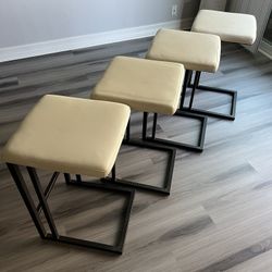 Bar Stools (4)