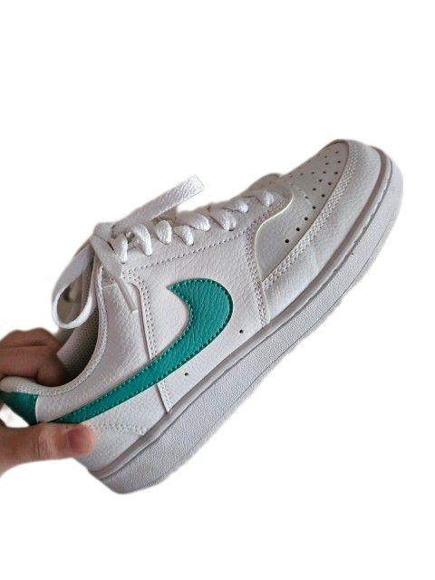 Women's Nike Court Vision Low