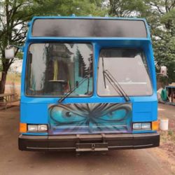 1989 40ft Flxible Metro B Converted Bus / Tiny Home