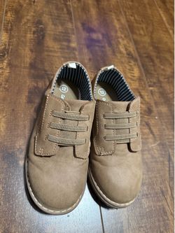 Kids brown dress shoes 12k