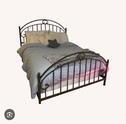 Vintage Ethan Allen Wrought Iron Full‑Size Bed Frame