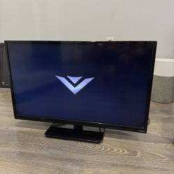 32 In Vizio TV— No Remote 