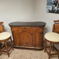 Granite Bar And Bar Stools