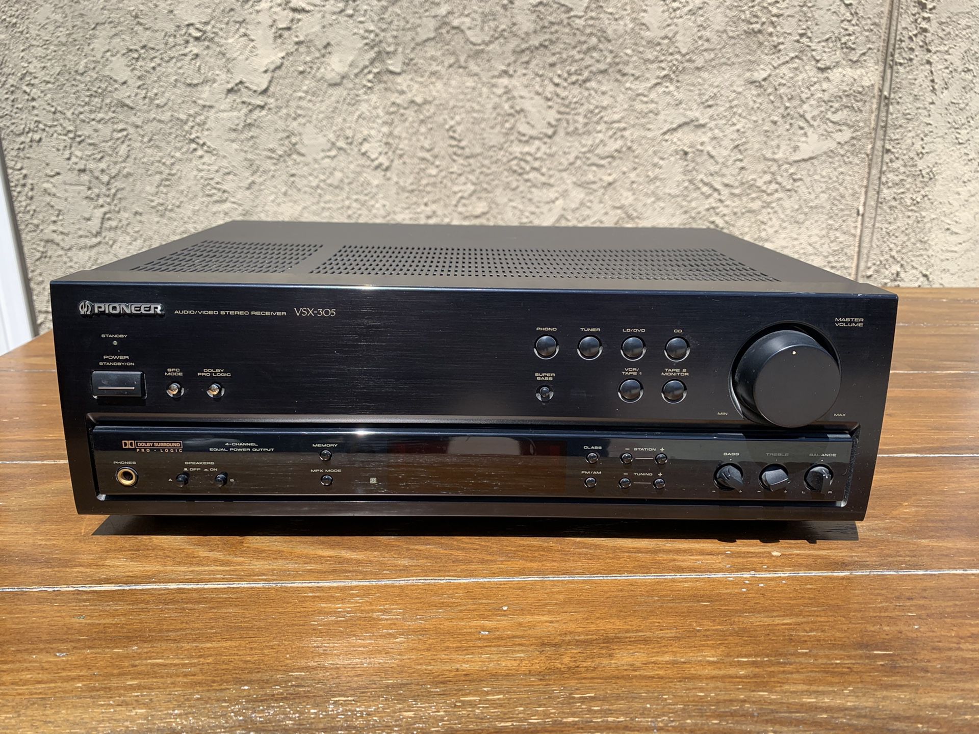 Pioneer Audio/Video Home Theater Stereo Reciever VSX-305 - 185w