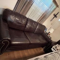 Leather: Sofa/couch, Loveseat, Oversized Chair, Ottoman 