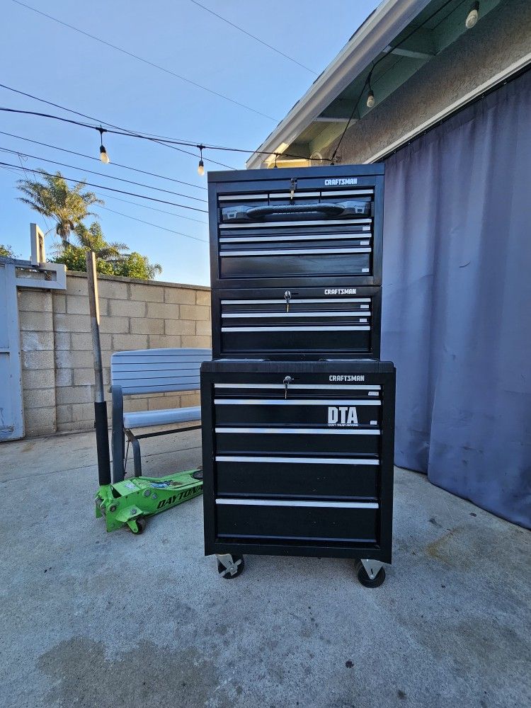 CRAFSTMAN TOOLBOX