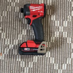 Milwaukee Impact With Battery 