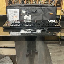 Roland FA-06 61-Key Music Workstation Synthesizer Performance Keyboard With Case NEW!!!roland,roland Keyboard,music Workstation,workstation,