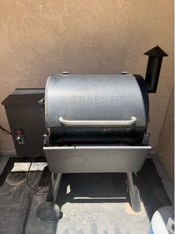 TRAEGER Pellt Grill