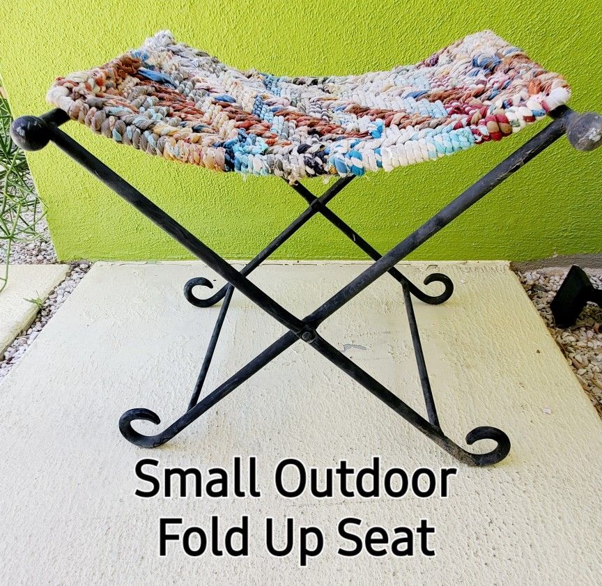Small Fold Up Stool