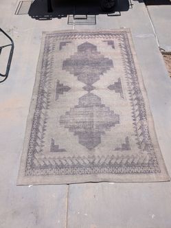 Rug