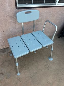 Silla de bañar nueva