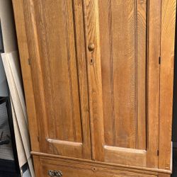 Cabinet - Pantry