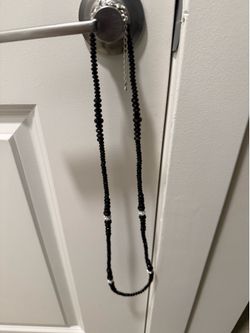 Black and silver beads sparkly necklace