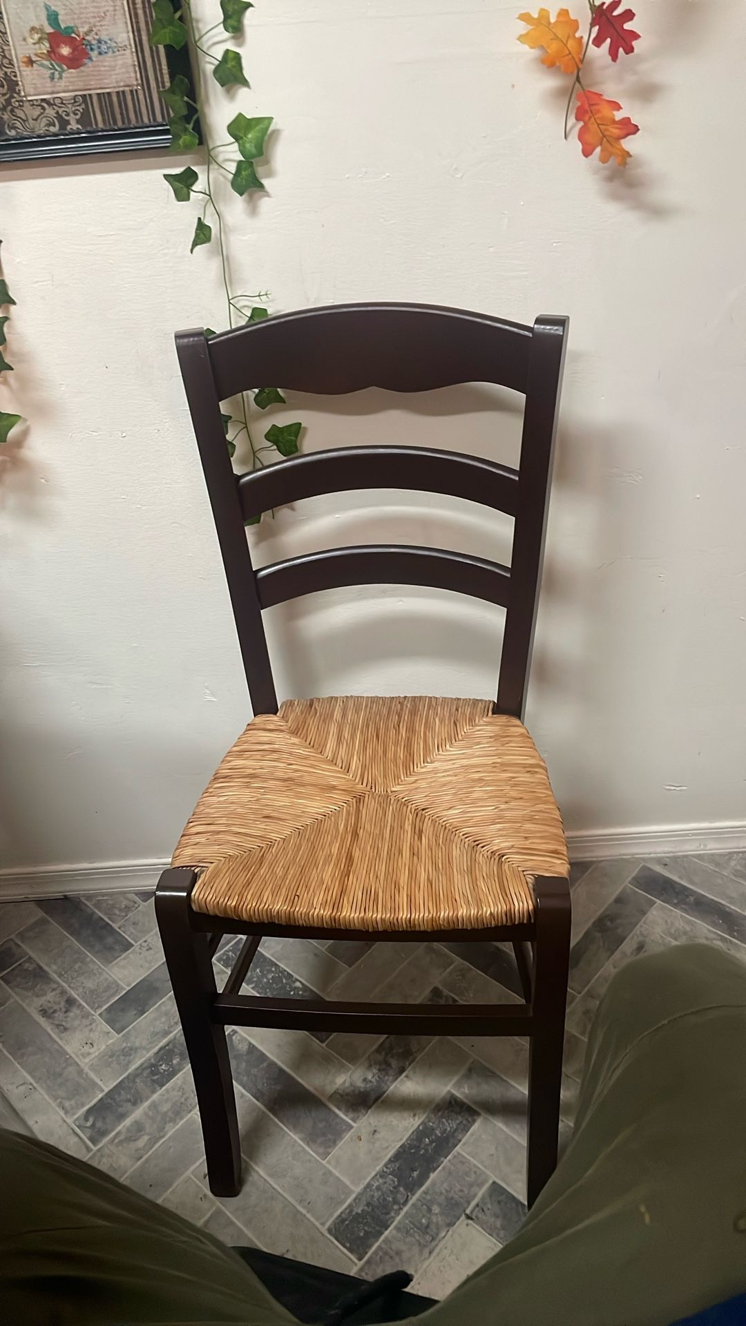 Pottery Barn Isabella Singular Chair