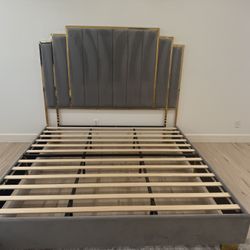 King size bed frame  Valve Gray 