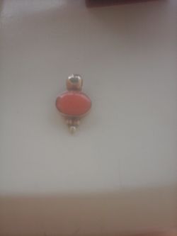 Vintage sterling silver pendant