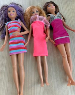 Small Barbie Bundle-3 Dolls