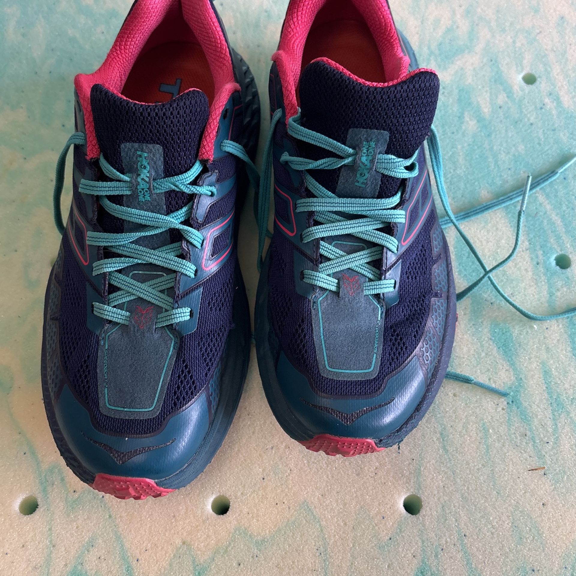 Hoka Tennis Hooka For Lady Size 9 Cash Only.77023