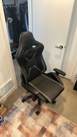 Black Gaming / Office Chair