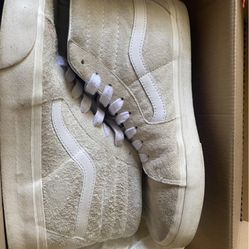 Vans Sk8-Hi Pig Suede Shoe