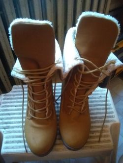 Women boots in great condition