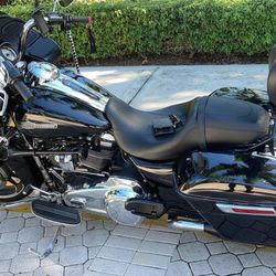 2021 Harley Davidson Road Glide