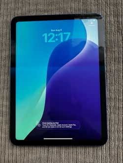 iPad 10th Gen - 64GB Celluar version