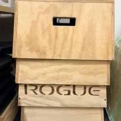 Rogue wooden plyo boxes