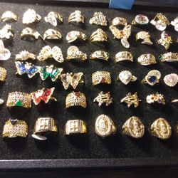 Woman Rings Goldplated Cz 10dls!!!