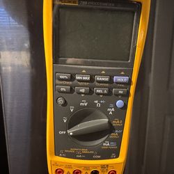 Fluke 789 Process Meter