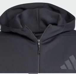 Adidas sweater kids medium