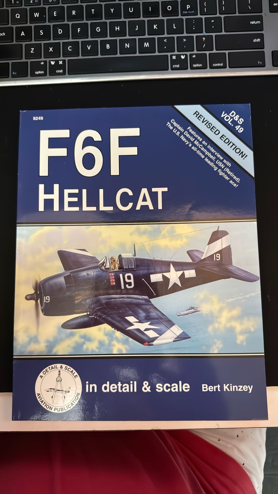 F6F Hellcat Vol. 49