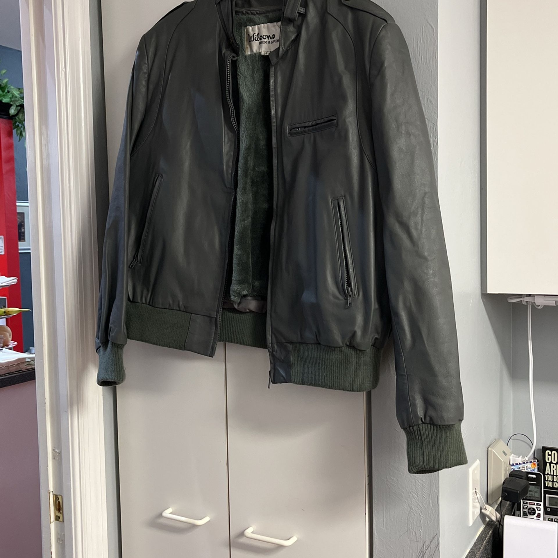 Men’s Genuine Leather Jacket
