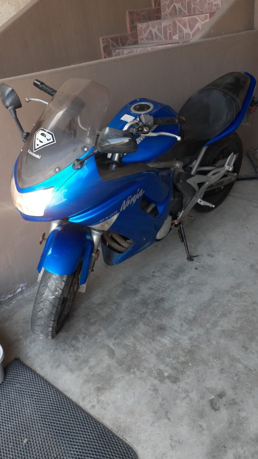 kawasakie 650