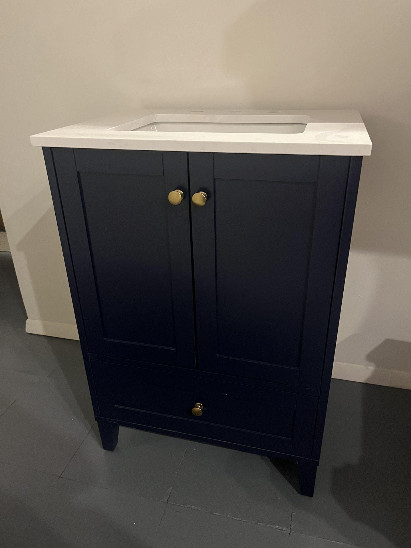 Pottery Barn Moro Vanity 24” With Sink top