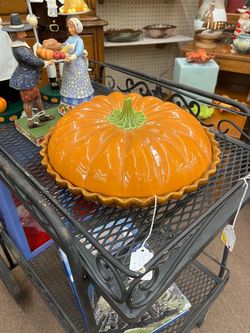Vintage Pumpkin Pie Covered Plate