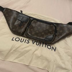 Louis Vuitton Bumbag