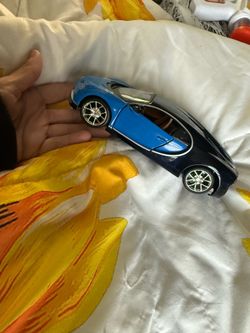Toy car. Metal.